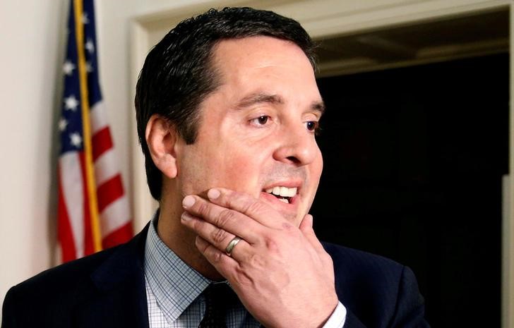 © Reuters. Chairman of the House Intelligence Committee Devin Nunes speaks to reporters on Capitol Hill in Washington