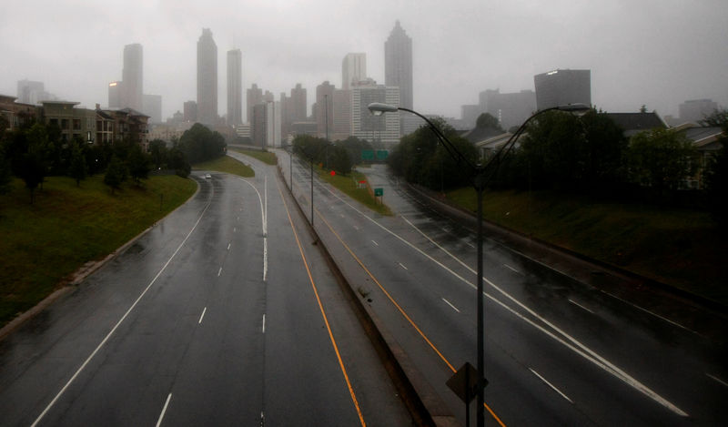 © Reuters. The roads leading to downtown Atlanta are deserted as Hurricane Irma which had been downgraded to a tropical storm blows through in Atlanta