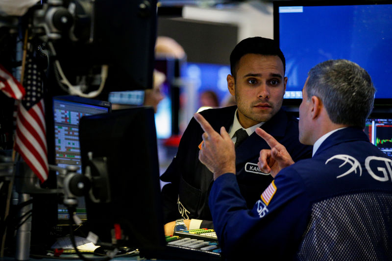 © Reuters. Bolsas europeas abren al alza tras nuevos récord en Asia y Wall Street