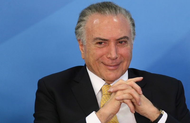 © Reuters. Presidente Michel Temer durante reunião com sindicalistas em Brasília