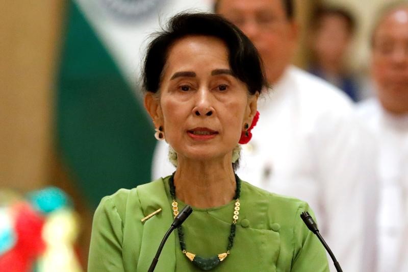 © Reuters. زعيمة ميانمار لن تحضر الجمعية العامة للأمم المتحدة بسبب أزمة الروهينجا