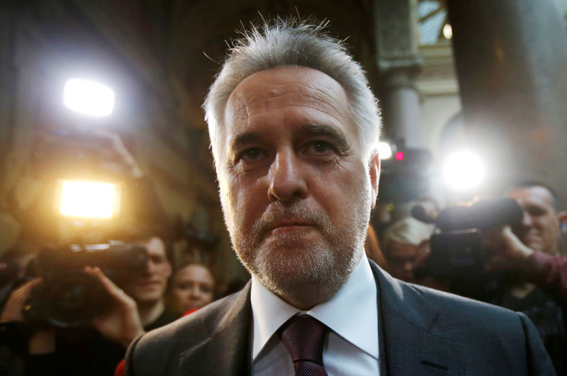 © Reuters. FILE PHOTO: Ukrainian oligarch  Firtash arrives at court in Vienna