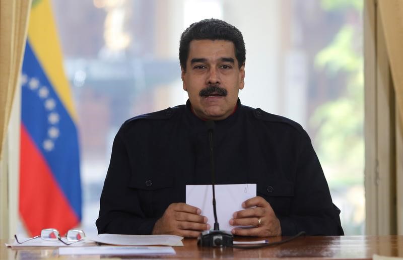 © Reuters. مادورو يشعر بتفاؤل بشأن محادثات جديدة والمعارضة تقول إنها استعراض