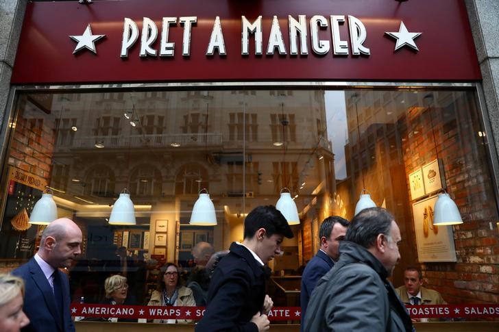 © Reuters. Кафе Pret A Manger в Лондоне
