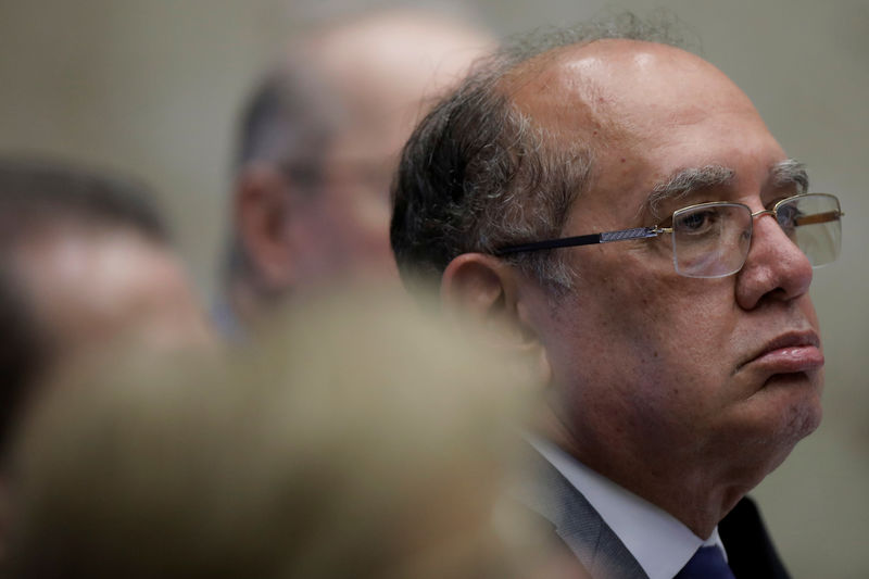 © Reuters. Ministro Gilmar Mendes, do STF, durante sessão da corte em Brasília