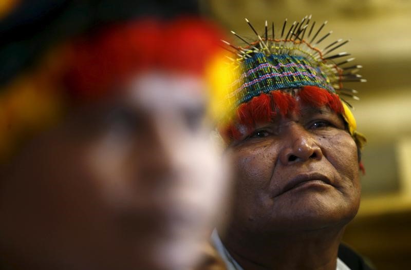 © Reuters. Los indígenas amazónicos se movilizan contra un contrato petrolero en Perú