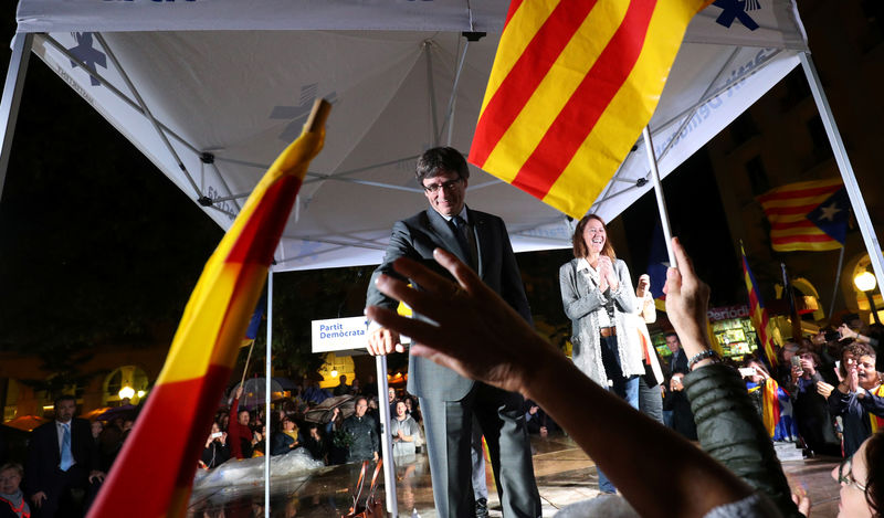 © Reuters. Puigdemont anuncia la apertura de la web para saber dónde votar el 1-O