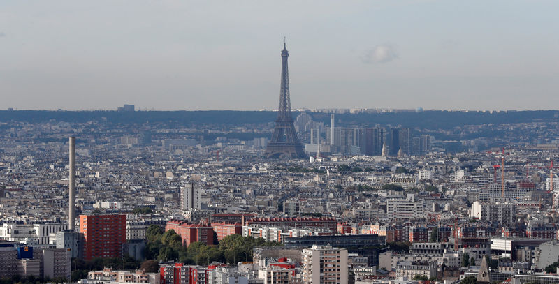 © Reuters. A view shows the skyline with the Eiffel Tower that is seen in the distance, in Paris