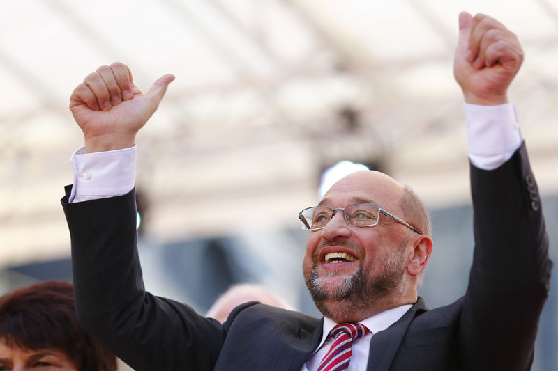 © Reuters. Social Democratic Party (SPD) Chancellor candidate Schulz attends the final campaign rally in Aachen