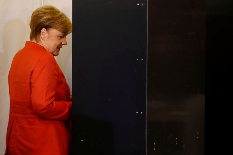 © Reuters. Merkel podría obtener un cuarto mandato en las elecciones alemanas