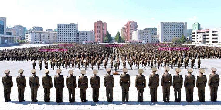 © Reuters. Members of People's Security Council take part an anti-U.S. rally in Pyongyang