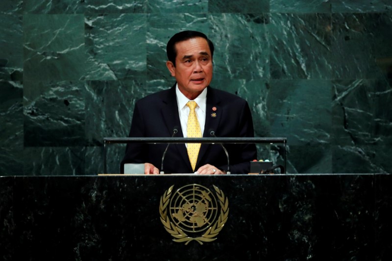 © Reuters. Thailand's Prime Minister General Chan-o-cha addresses the United Nations General Assembly in the Manhattan borough of New York