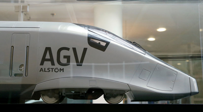© Reuters. FILE PHOTO: A scale model of an AGV high speed train with the logo of Alstom is seen in Saint-Ouen, near Paris.