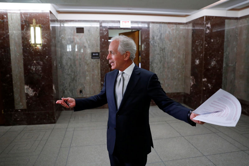 © Reuters. Sen. Bob Corker (R-TN) speaks with reporters after announcing his retirement at the conclusion of his term on Capitol Hill in Washington