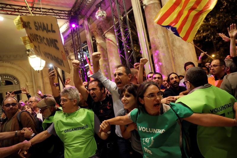 © Reuters. La Audiencia investigará la denuncia por sedición en las protestas de Barcelona