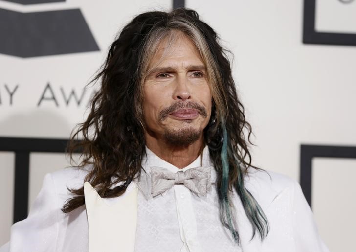 © Reuters. Vocalista do Aerosmith, Steven Tyler, em premiação do Grammy, em Los Angeles