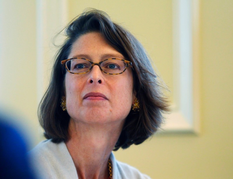 © Reuters. Abigail Johnson, President of Fidelity Personal, Workplace and Institutional Services, attends the Boston College Chief Executives' Club of Boston luncheon in Boston