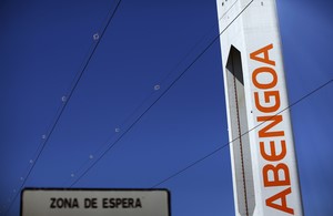 © Reuters. Abengoa registra Ebitda positivo y cifra en 72 millones el impacto de reclamaciones