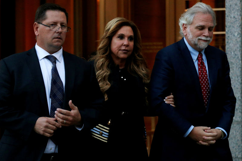 © Reuters. FILE PHOTO: New York financier Lynn Tilton, founder of private equity firm Patriarch Partners, exiting the U.S. District courthouse in New York