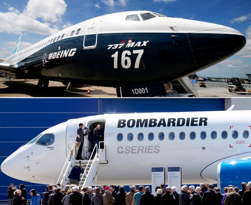 © Reuters. FILE PHOTO - A Boeing 737 MAX on display at Paris air show and Bombardier's CS300 aircraft at their AGM in Montreal