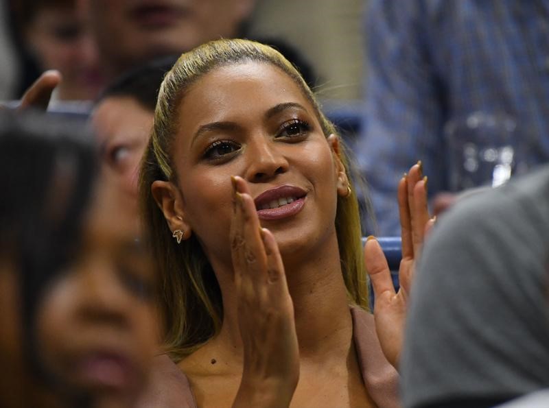 © Reuters. Beyoncé durante partida de tënis no US Open