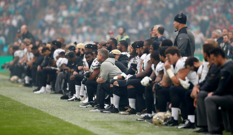 © Reuters. Miami Dolphins vs New Orleans Saints - NFL International Series