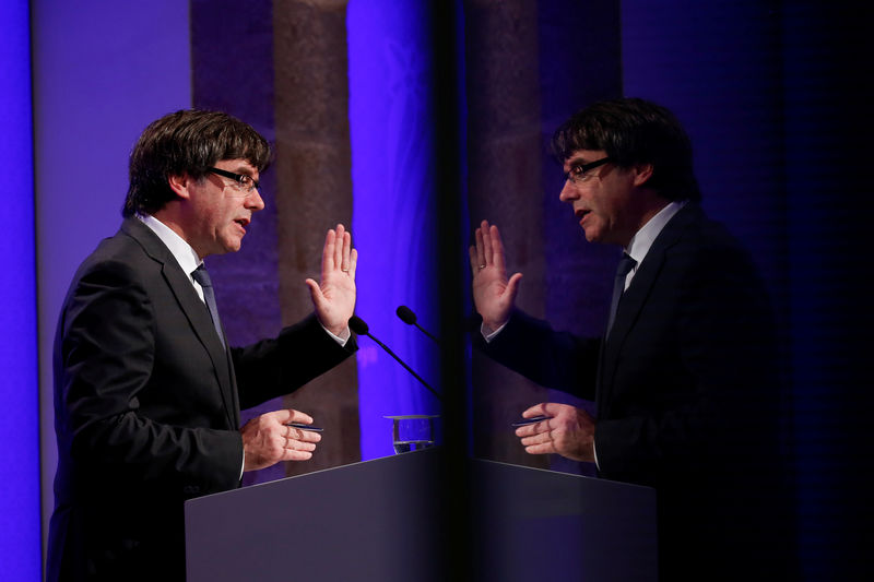 © Reuters. Puigdemont, durante entrevista em Barcelona