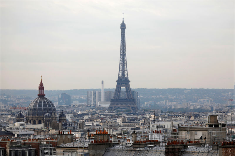 © Reuters. General view of the Eiffel Tower in Paris, France