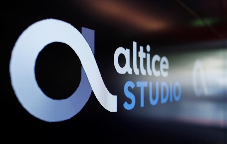 © Reuters. Logo da Altice Studio durante lançamento de novos filmes e séries em Paris, França