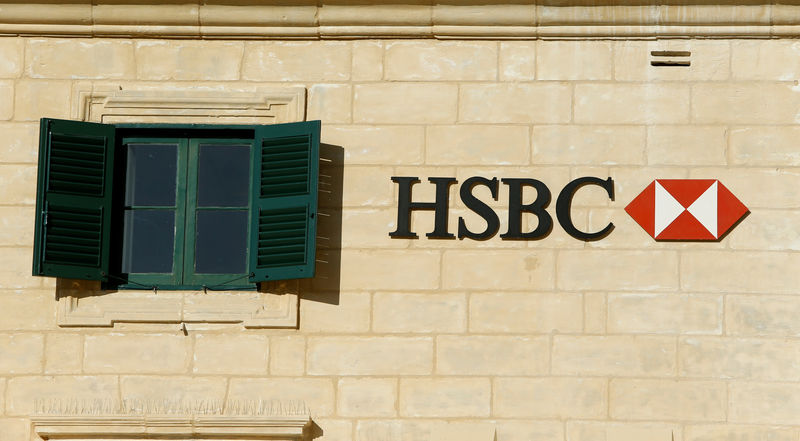 © Reuters. FILE PHOTO: HSBC bank signage is seen on a bank branch in Valletta