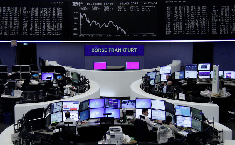 © Reuters. The German share price index, DAX board, is seen at the stock exchange in Frankfurt