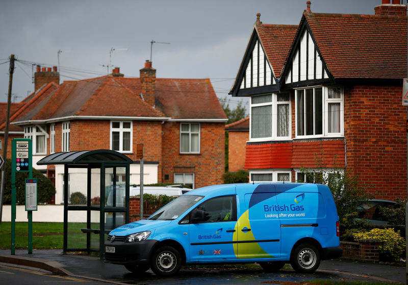 © Reuters. FILE PHOTO: A British Gas van is seen parked outside a home in Loughborough, central England