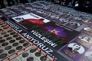 © Reuters. El parlamento holandés reconoce la matanza de armenios en 1915 como un genocidio