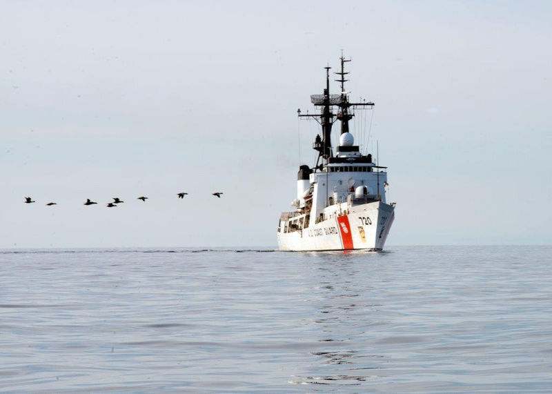 © Reuters. The Coast Guard Cutter Sherman (WHEC 720) returns home to Honolulu