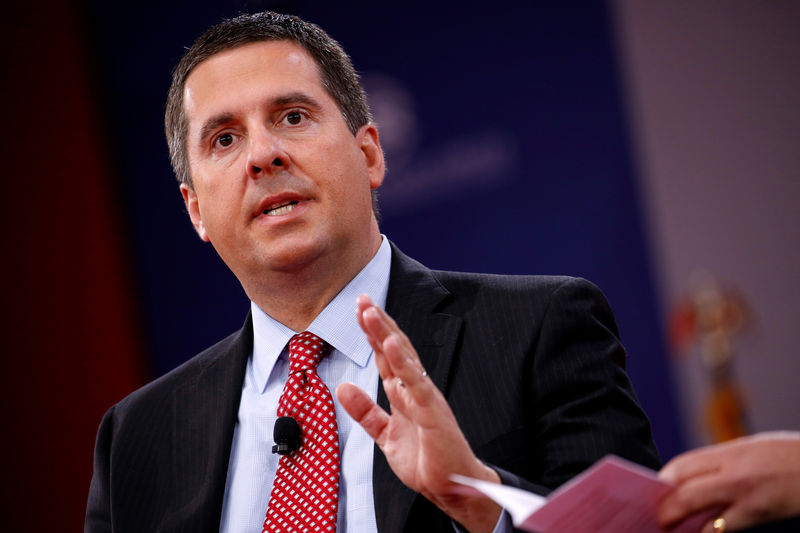 © Reuters. House Intelligence Committee Chairman Devin Nunes (R-CA) speaks at the Conservative Political Action Conference (CPAC) at National Harbor, Maryland