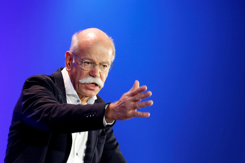 © Reuters. Daimler's Chief Executive Dieter Zetsche attends the Bosch Connected World Conference in Berlin