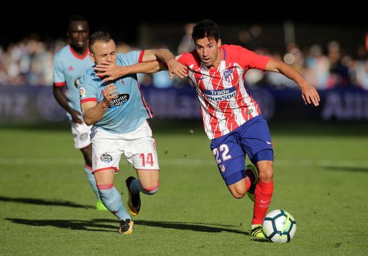 © Reuters. El Atlético Madrid transfiere al argentino Gaitán al Dalian Yifang de China