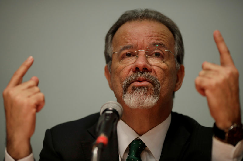 © Reuters. Ministro da Segurança Pública, Raul Jungmann, durante entrevista coletiva em Brasília