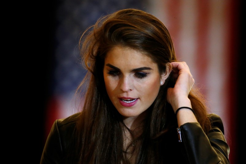 © Reuters. Renuncia Hope Hicks, asesora de confianza del presidente Trump