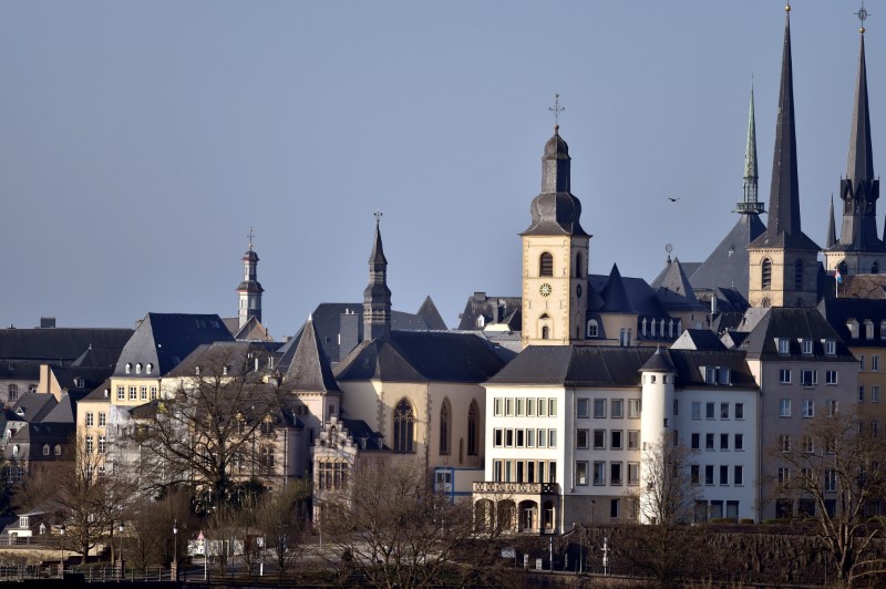 © Reuters. FILE PHOTO: A general view of the city of Luxembourg