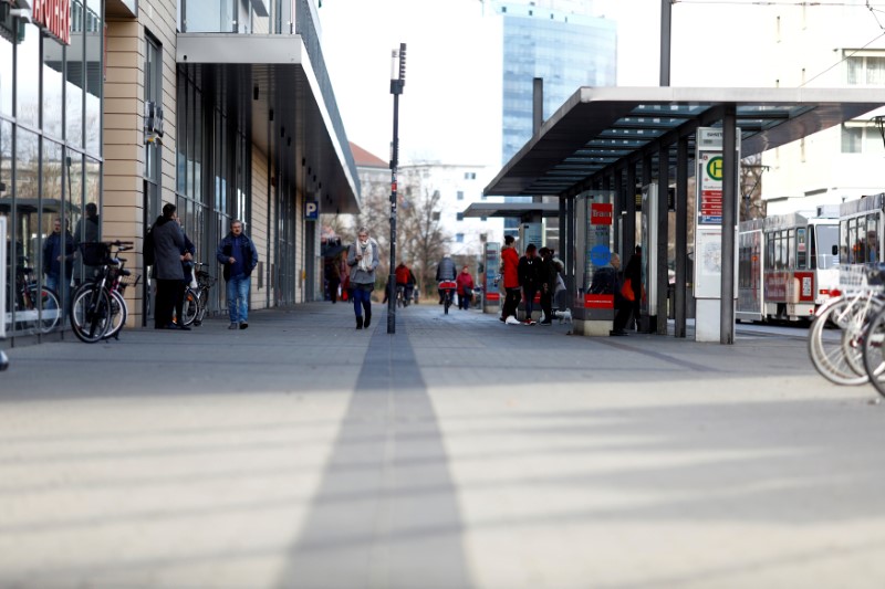 © Reuters. FILE PHOTO: Shopping mall Blechen Carre is seen in Cottbus