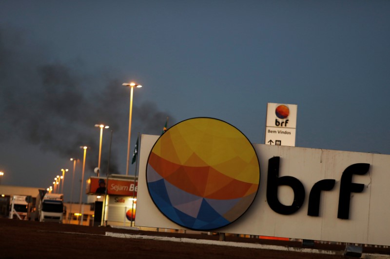 © Reuters. Meatpacking company BRF SA's logo is pictured in Lucas do Rio Verde