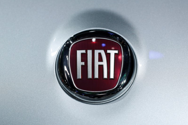 © Reuters. Il logo di Fiat