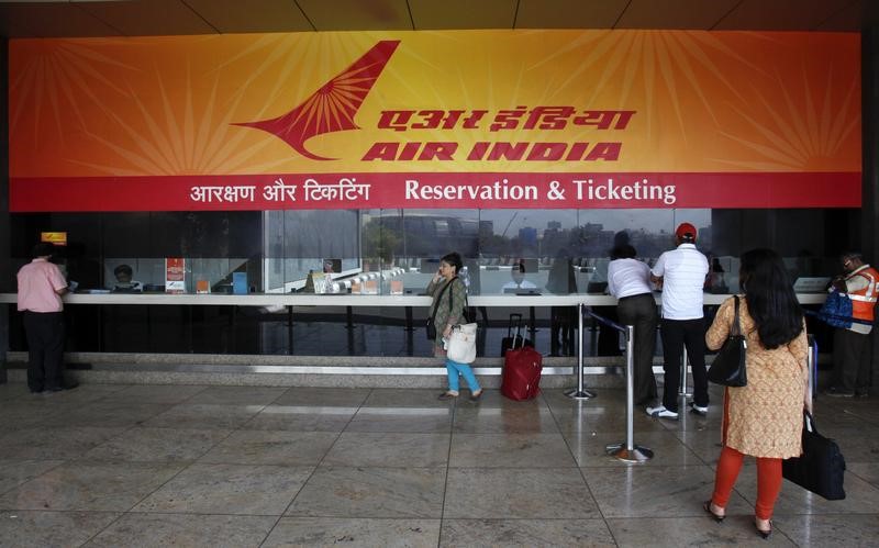 © Reuters. إير انديا تقول إنها حصلت على إذن لتسيير رحلات بين الهند وإسرائيل مرورا بالمجال الجوي السعودي