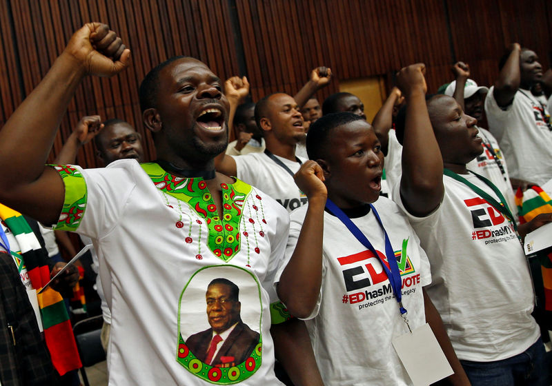 Zimbabwe youths complete Mugabe's fall, denouncing him at ZANU-PF ...