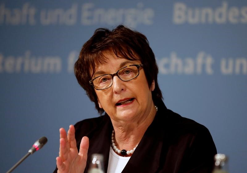 © Reuters. وزيرة ألمانية: الرسوم الجمركية التي فرضها ترامب ستجل الحياة صعبة على شركاتنا