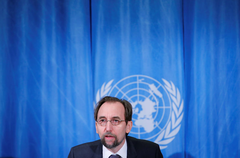 © Reuters. Alto comissário da ONU para os direitos humanos, Zeid Ra'ad al-Hussein, durante coletiva de imprensa em Genebra, na Suíça