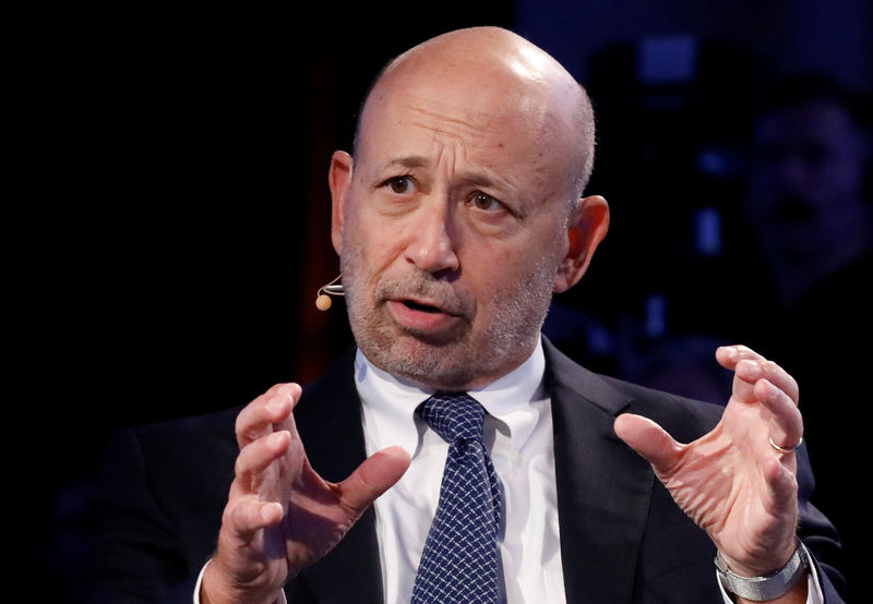 © Reuters. FILE PHOTO: Goldman Sachs Chairman and CEO Blankfein speaks at the Bloomberg Global Business Forum in New York