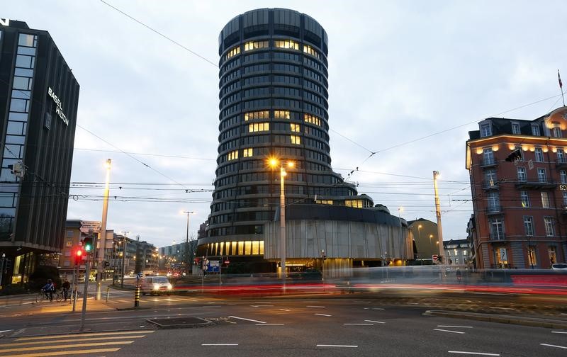 © Reuters. Traffic flows in front of the Bank for International Settlements in Basel