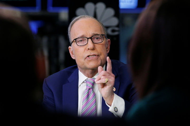 © Reuters. FILE PHOTO - Economic analyst Lawrence "Larry" Kudlow appears on CNBC at the NYSE in New York
